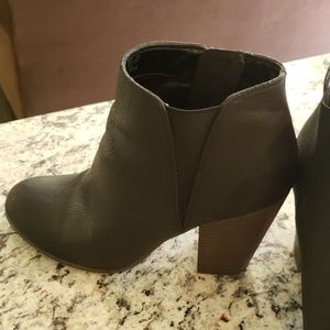 Fergalicous Ankle Boots